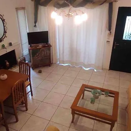 Luxury House 3 Bedroom Ac *