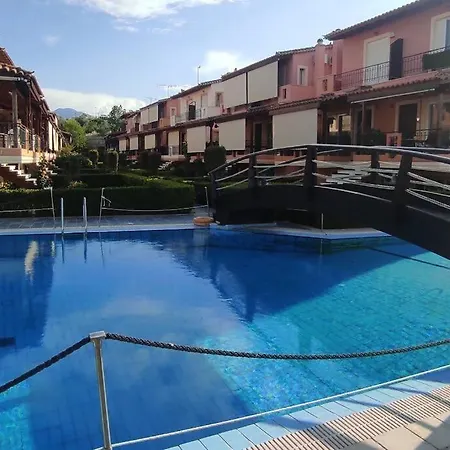 Luxury House 3 Bedroom Ac 아파트