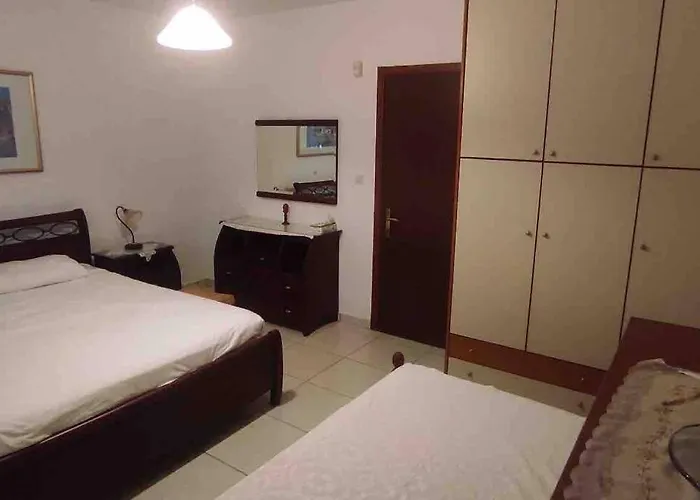 Luxury House 3 Bedroom Ac Szelianítika