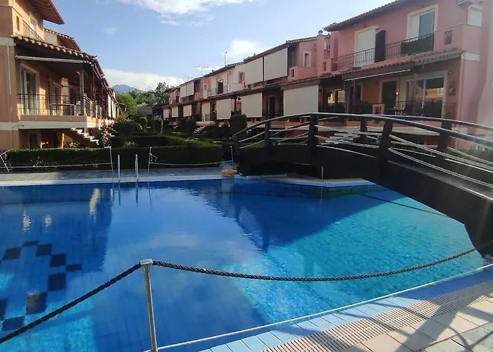 Luxury House 3 Bedroom Ac Apartment